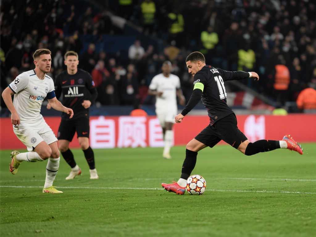 中场摆烂,锋线独行,防守全靠门将,皇马还能争冠? 中场摆烂,锋线独行,防守全靠门将,皇马还能争冠?